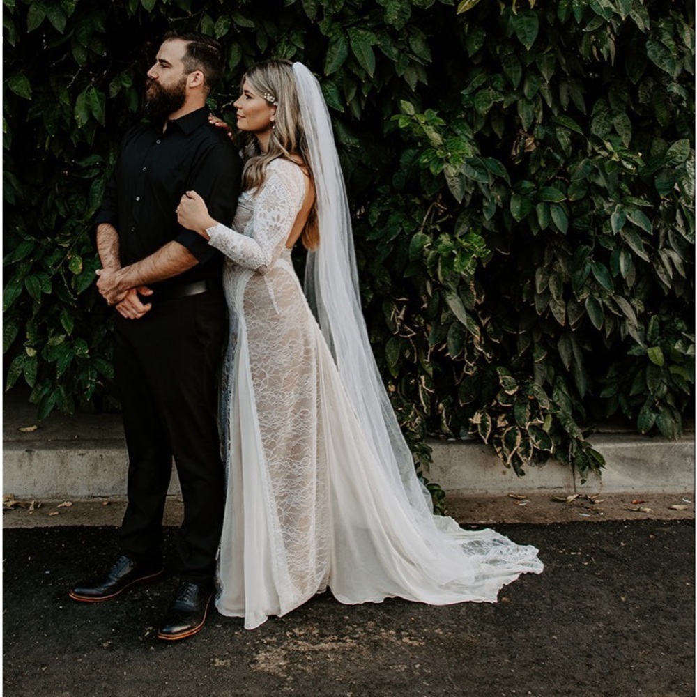 Grace loves lace wedding dress  Inca dress (authentic)